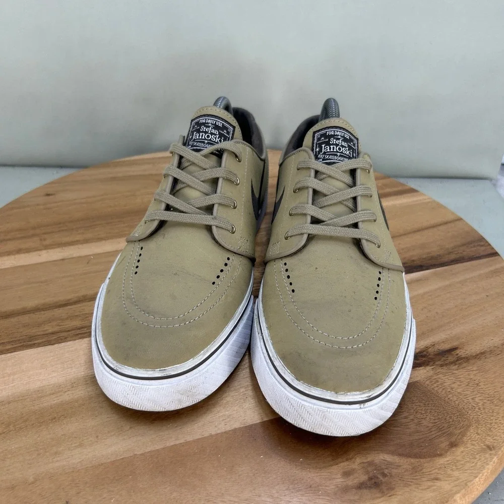 Nike SB Stefan Janoski Low Khaki Brown Skate Shoes 616490-220 Mens Size 9.5